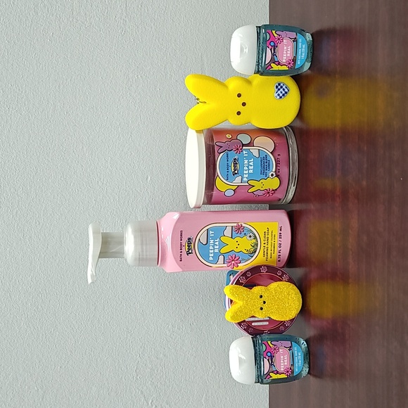 Bath & Body Works PEEPS 6 Piece Pocketbac & Car Holders Soap & Candle Bundle